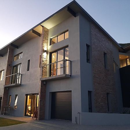 Black Eagle Self-Catering Accommodation, Hermanus Exterior foto